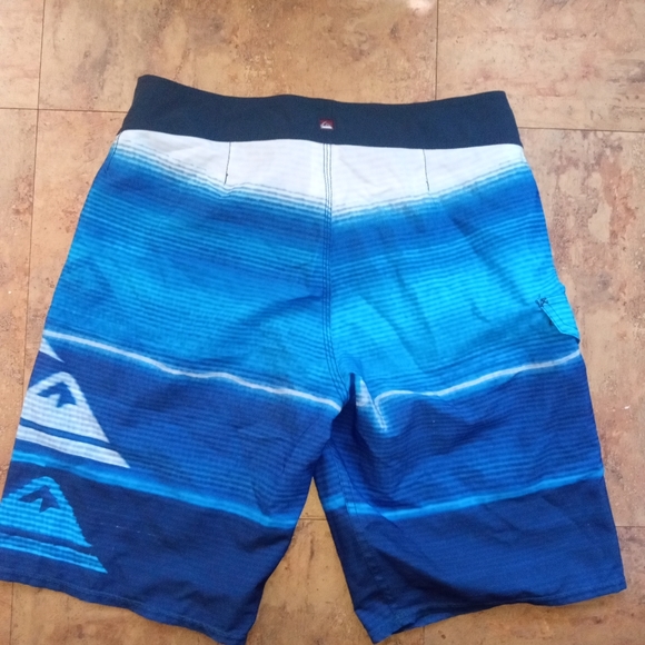 Blue swim shorts - Picture 3 of 5